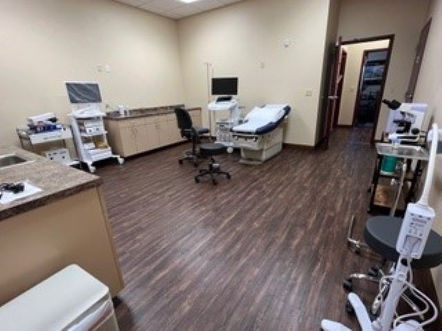 More Photos Of 2411 Holmgren Way, Green Bay Healthcare For Lease