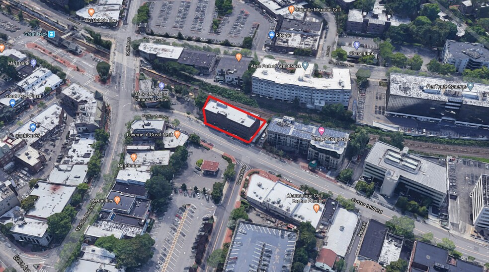 More Photos Of 10 Cuttermill Rd, Great Neck Office For Lease