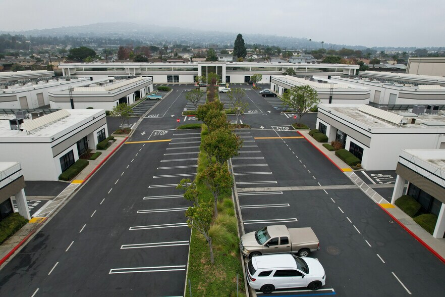 More Photos Of 1841 N Gaffey St, San Pedro Flex For Lease