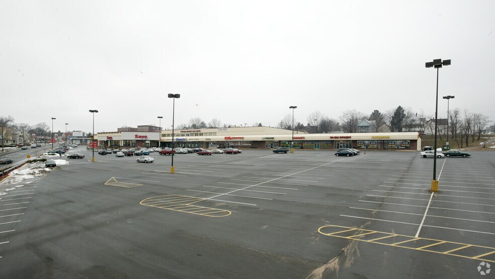 More Photos Of 209-235 South St, Holyoke Freestanding For Lease