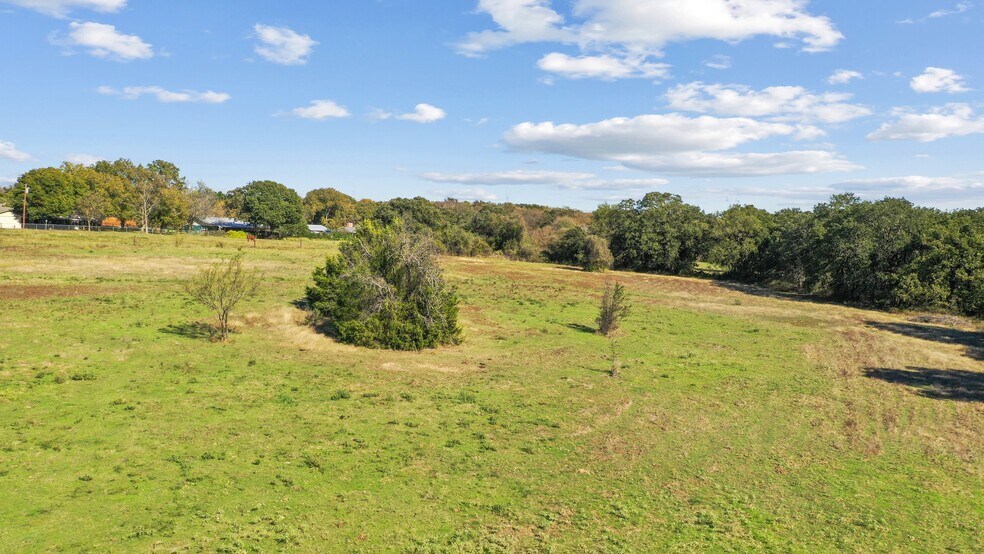 More Photos Of 2101 Fort Worth, Weatherford Land For Sale