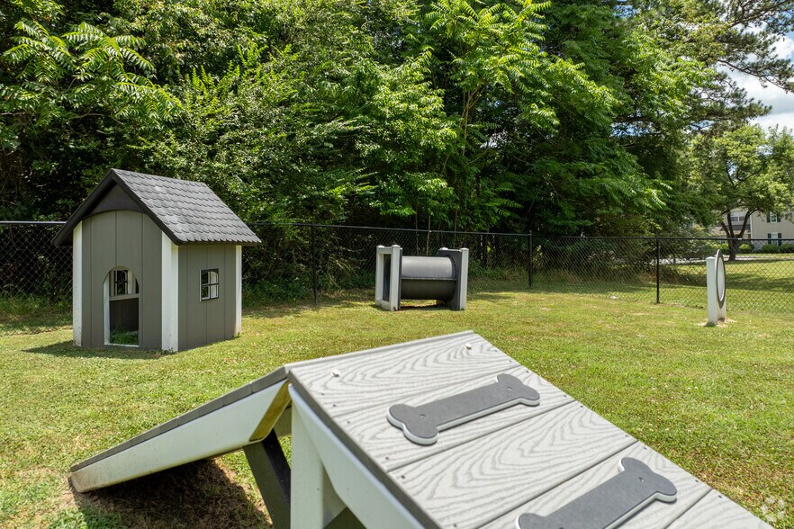 More Photos Of 201 Forest Pine Rd, Franklin Apartments For Sale