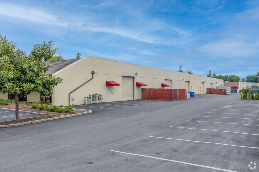 More Photos Of 2140-2150 Bering Dr, San Jose Unknown For Lease