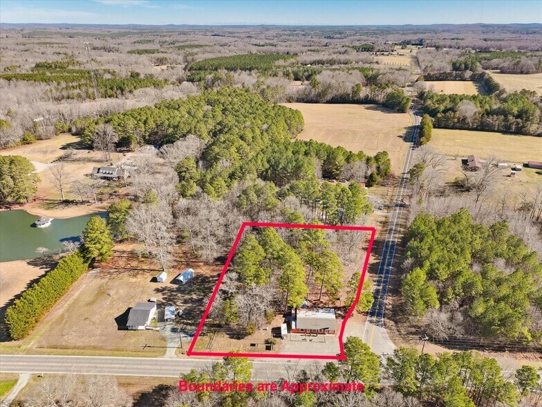 More Photos Of 8874 NC-87 Hwy, Graham Flex For Lease