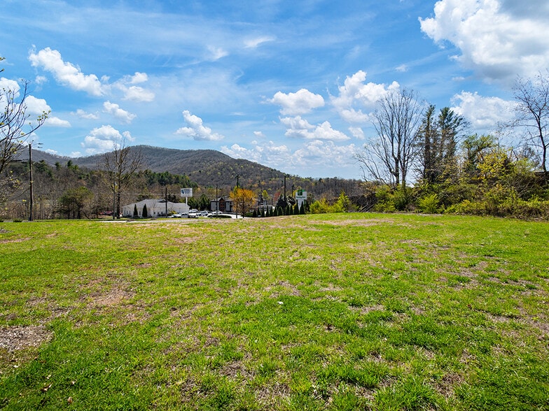 More Photos Of 1480 Tunnel Rd, Asheville Land For Sale