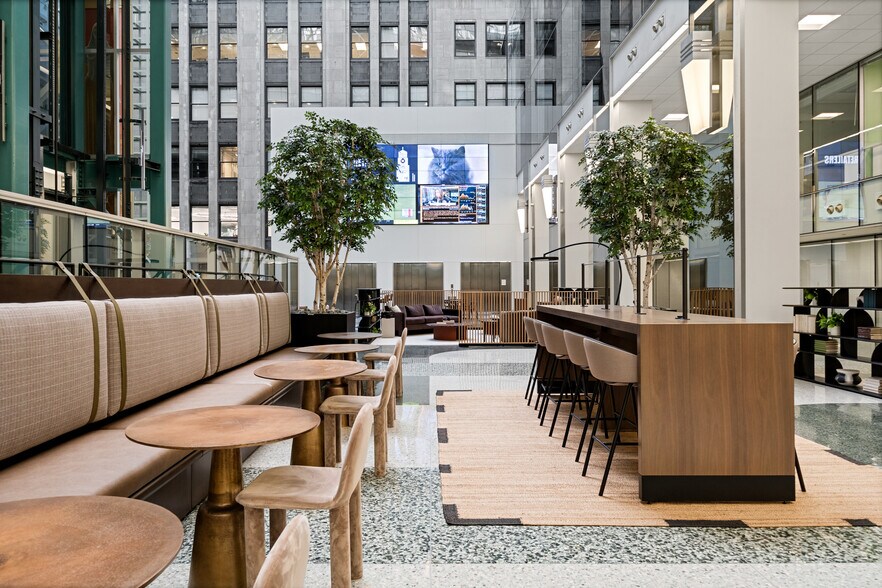 More Photos Of 141 W Jackson Blvd, Chicago Office Residential For Lease
