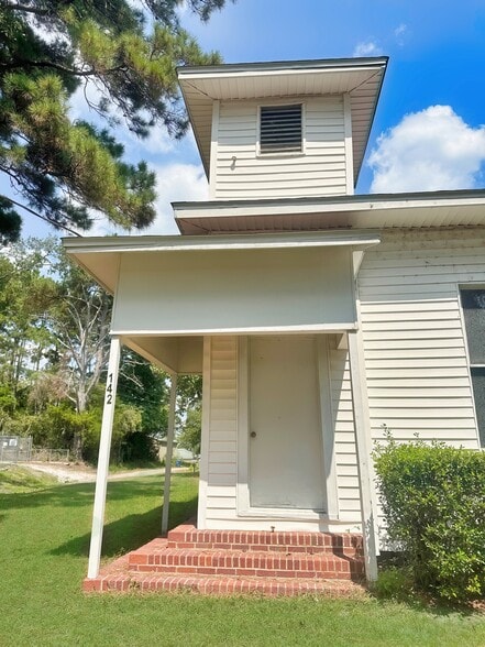 More Photos Of 142 Rowe Ln, Moscow Religious Facility For Sale