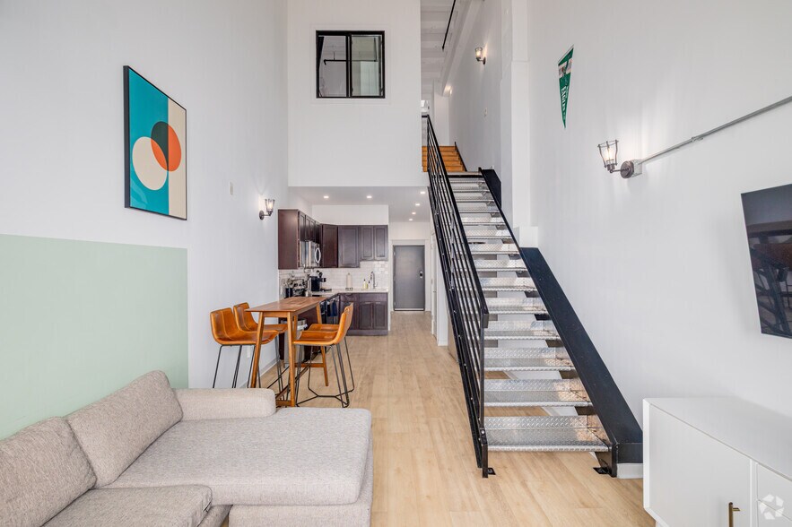 More Photos Of 220 S 47th St, Philadelphia Apartments For Lease
