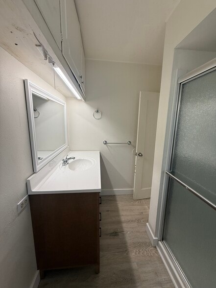 More Photos Of 616 S Amphlett Blvd, San Mateo Auto Repair For Sale