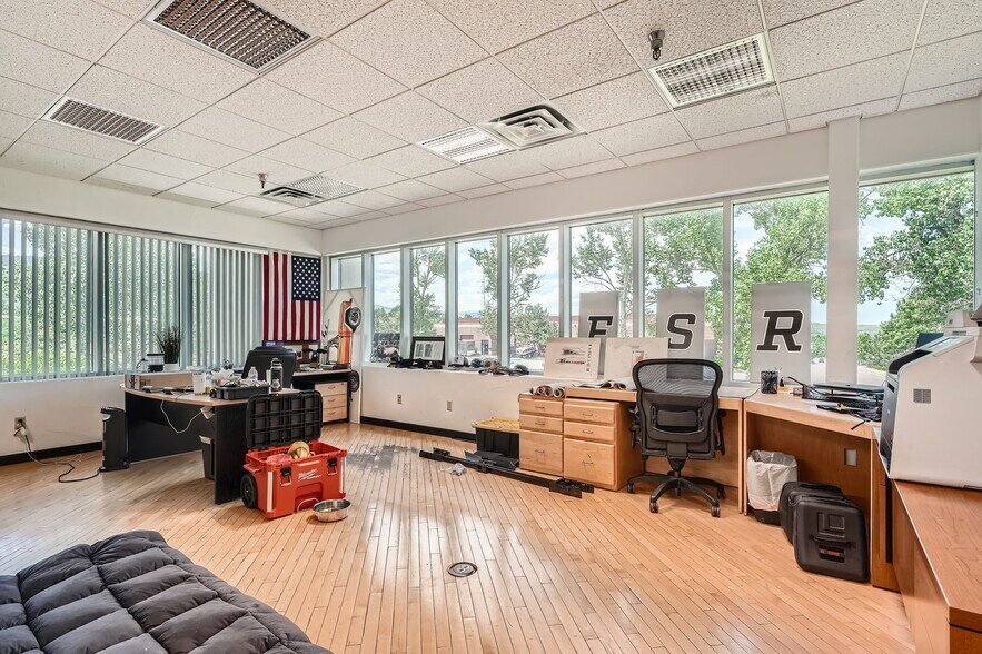 More Photos Of 120 Capital Dr, Golden Warehouse For Sale