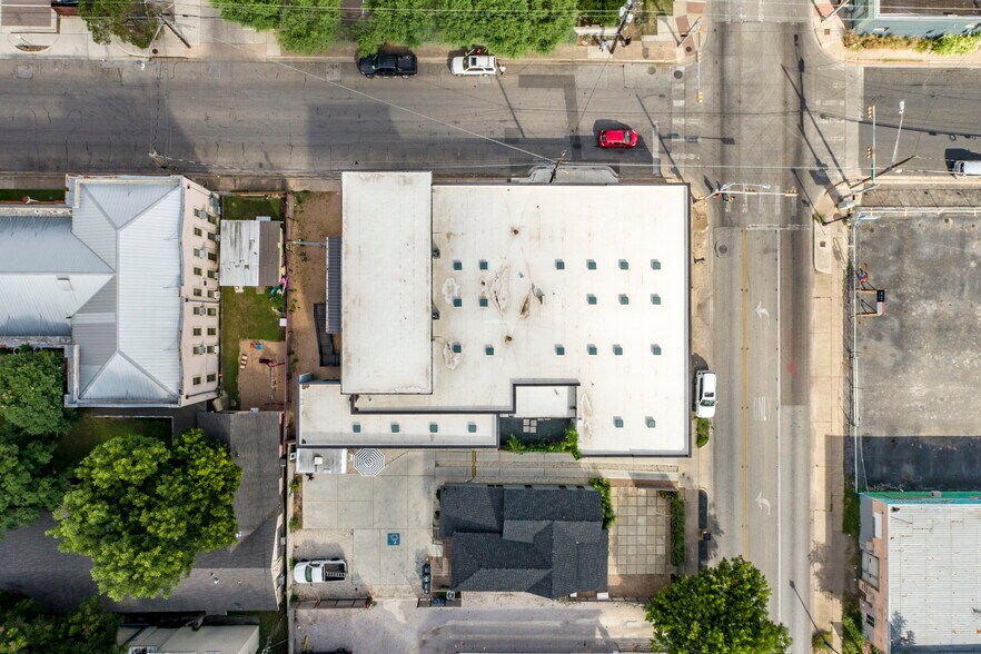 More Photos Of 1201 E Cesar Chavez St E, Austin Coworking Space