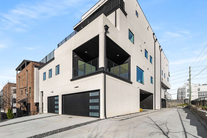More Photos Of 1017 12th Ave S, Nashville Apartments For Sale