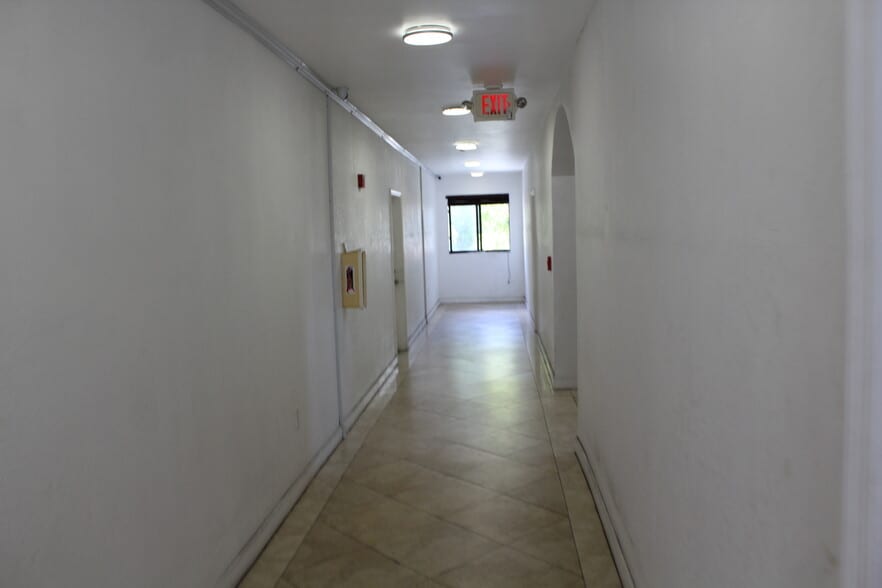 More Photos Of 1044 SW 3rd St, Miami Apartments For Sale