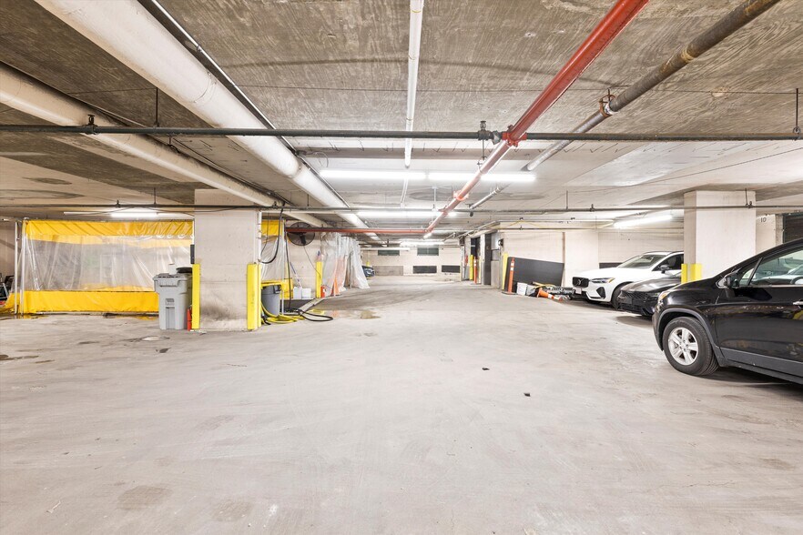 More Photos Of 250 Albany St, New York Multifamily For Sale