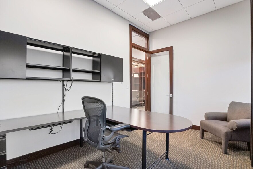 More Photos Of 10463 Park Meadows Dr, Littleton Medical For Sale