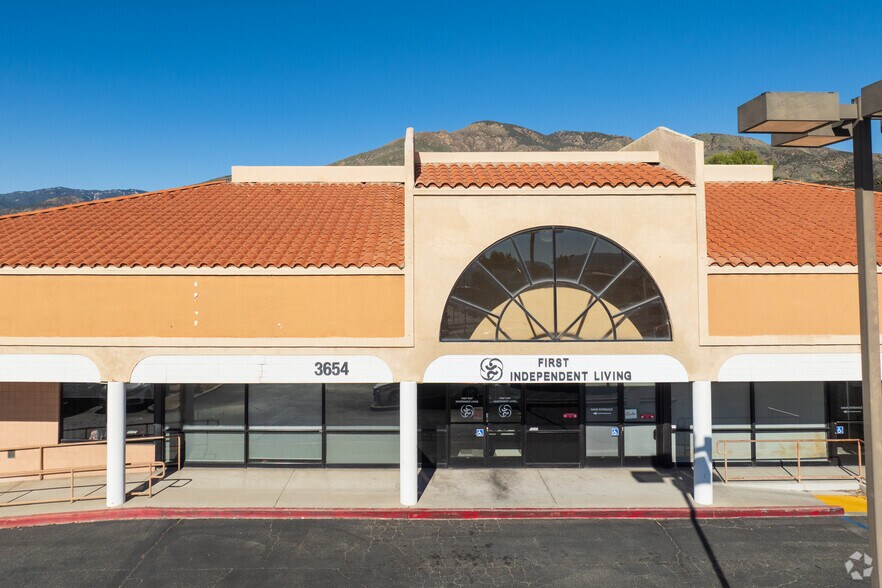 More Photos Of 3644-3694 E Highland Ave, Highland General Retail For Sale
