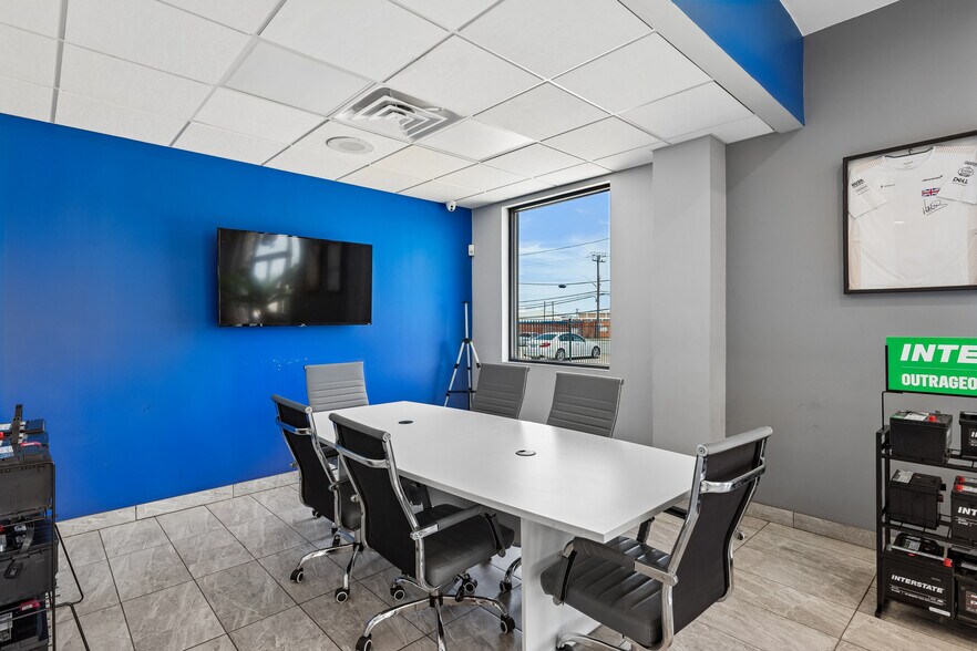 More Photos Of 4001 S Buckner Blvd, Dallas Service For Sale