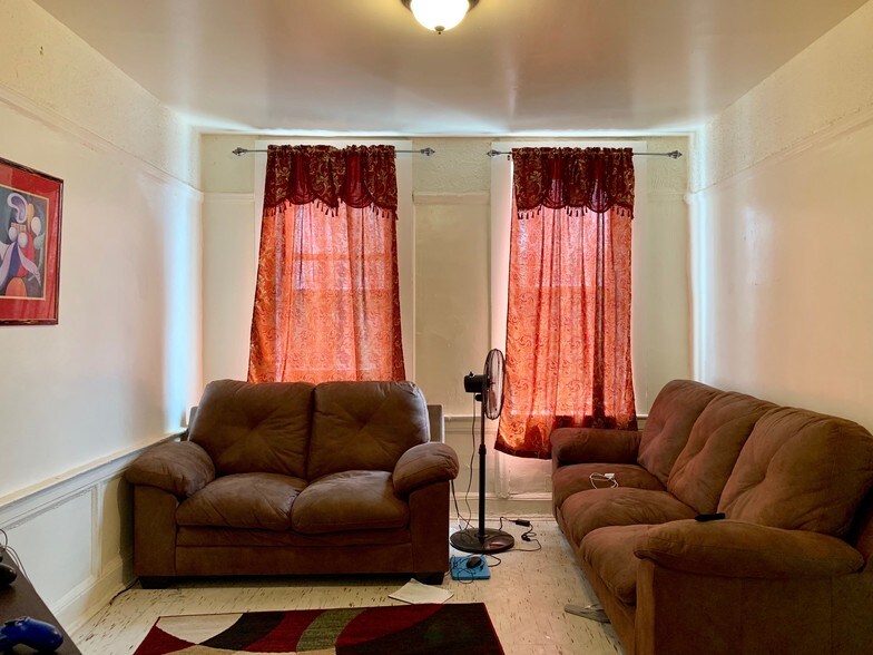 More Photos Of 600 Wyona St, Brooklyn Apartments For Sale