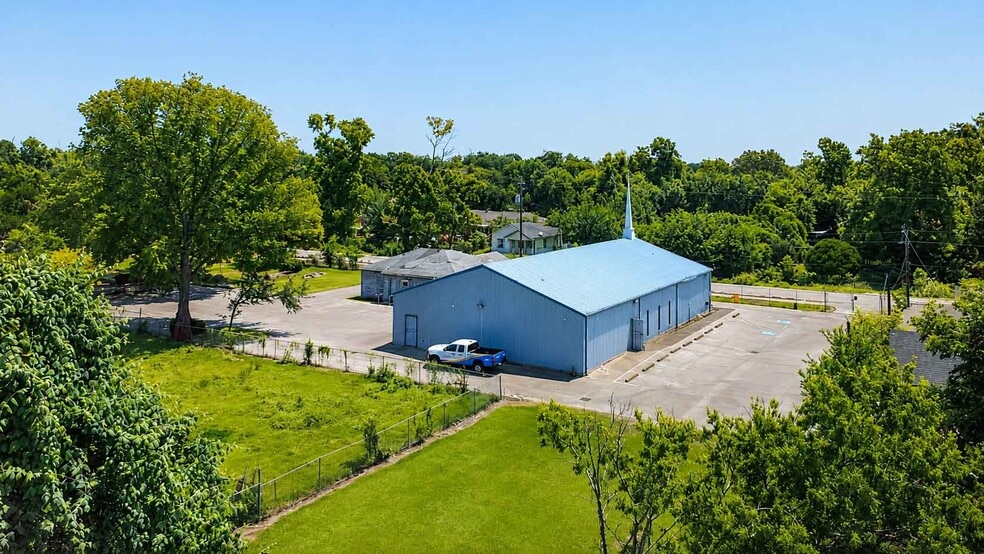 More Photos Of 3917 Wipprecht St, Houston Religious Facility For Sale