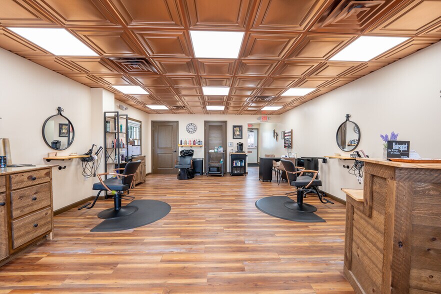 More Photos Of 106 E 1st Ave, Derry Freestanding For Sale