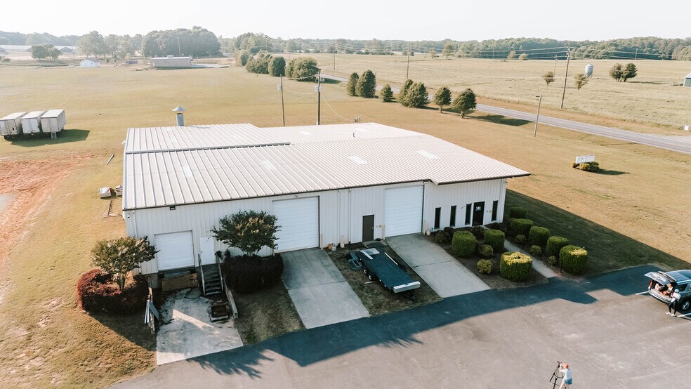 More Photos Of 4900 Highway 98 E, Comer Warehouse For Sale