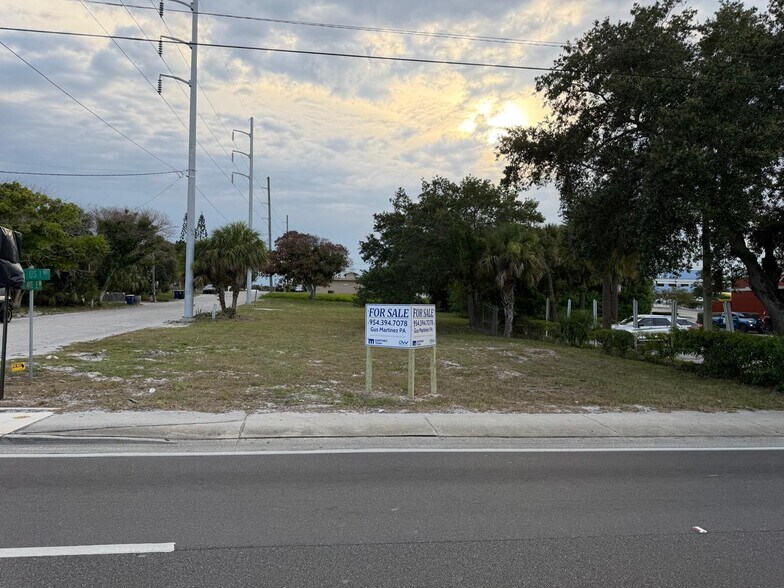 More Photos Of 408 Avenue E, Fort Pierce Land For Sale