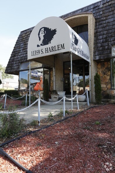 More Photos Of 11359 S Harlem Ave, Worth Freestanding For Lease