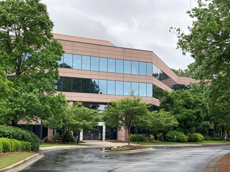 More Photos Of 1500 Perimeter Pky, Huntsville Office For Lease