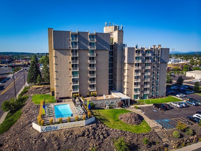 Primary Photo Of 930 N Washington St, Spokane Apartments For Sale