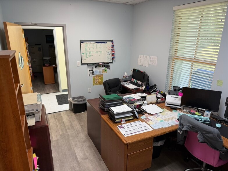 More Photos Of 1938 Charlie Hall Blvd, Charleston Medical For Sale