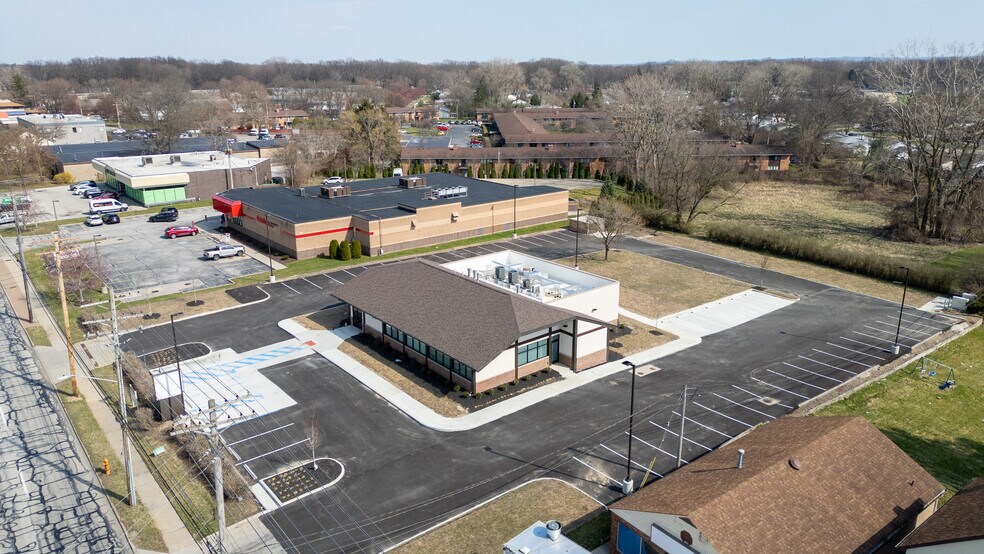More Photos Of 24025 Lorain Rd, North Olmsted Medical For Sale