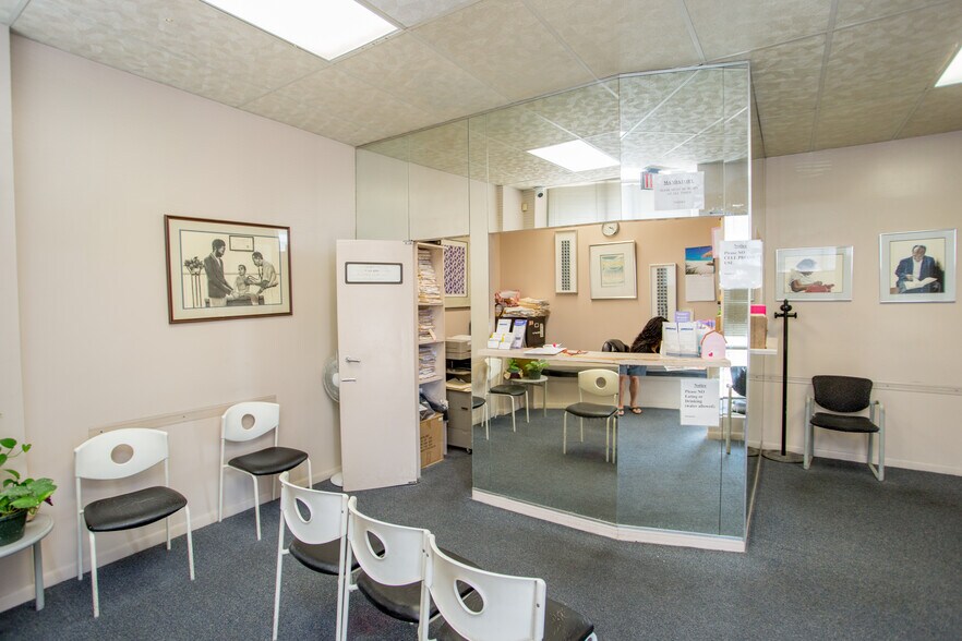 More Photos Of 7301 Stenton St, Philadelphia Medical For Sale