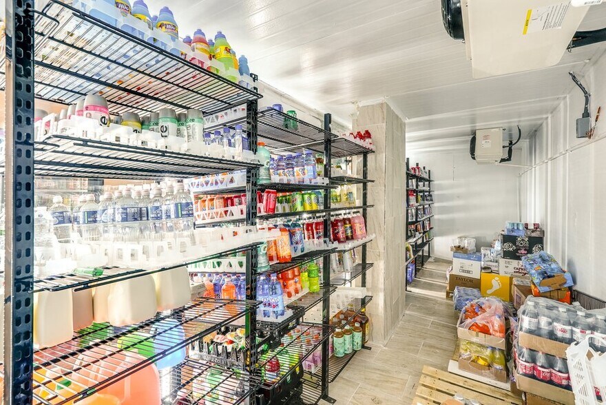 More Photos Of 1215 Kenmore Blvd, Akron Freestanding For Sale