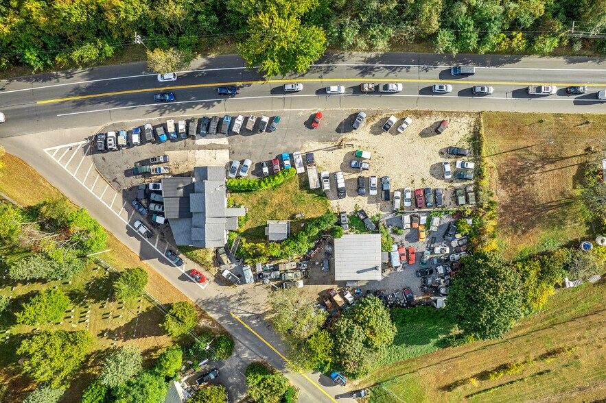 More Photos Of 1640 Montauk Hwy, Water Mill Auto Repair For Sale