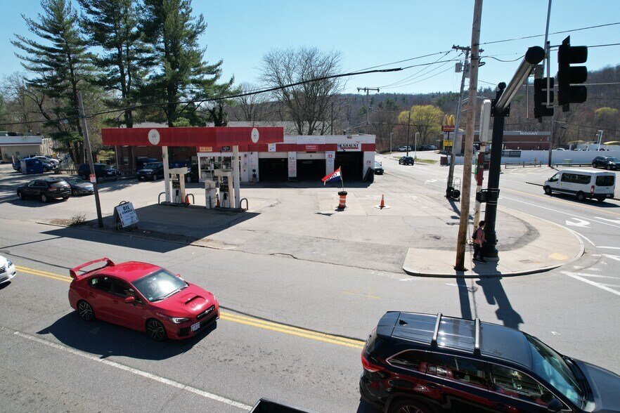 More Photos Of 624 Chandler St, Worcester Auto Repair For Sale