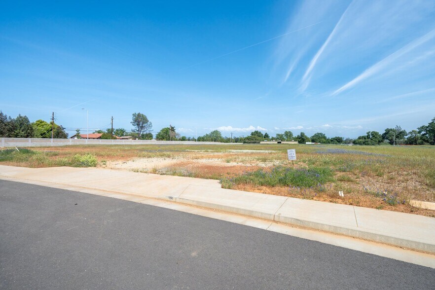 More Photos Of Rancho Industrial Park, Redding Land For Sale