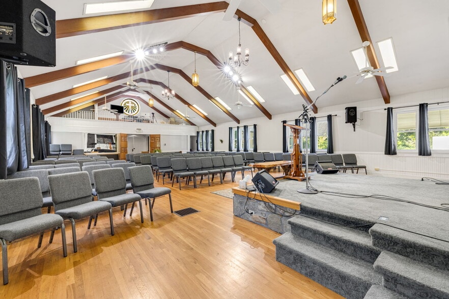 More Photos Of 41 Tucker Rd, Black Mountain Religious Facility For Sale