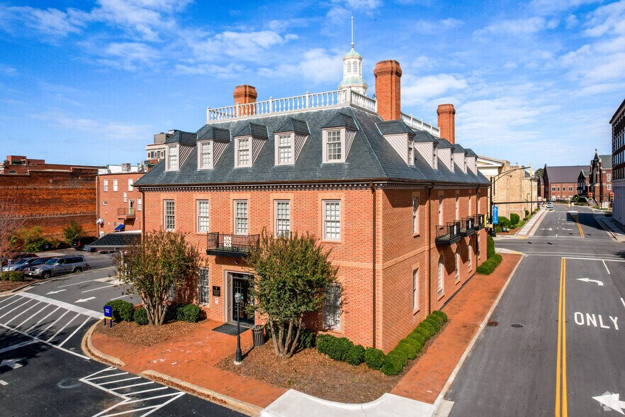 Primary Photo Of 222 E Main St, Rock Hill Bank For Lease