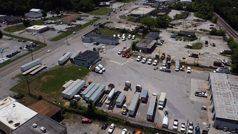 More Photos Of 4711 Rutledge Pike, Knoxville Industrial For Sale
