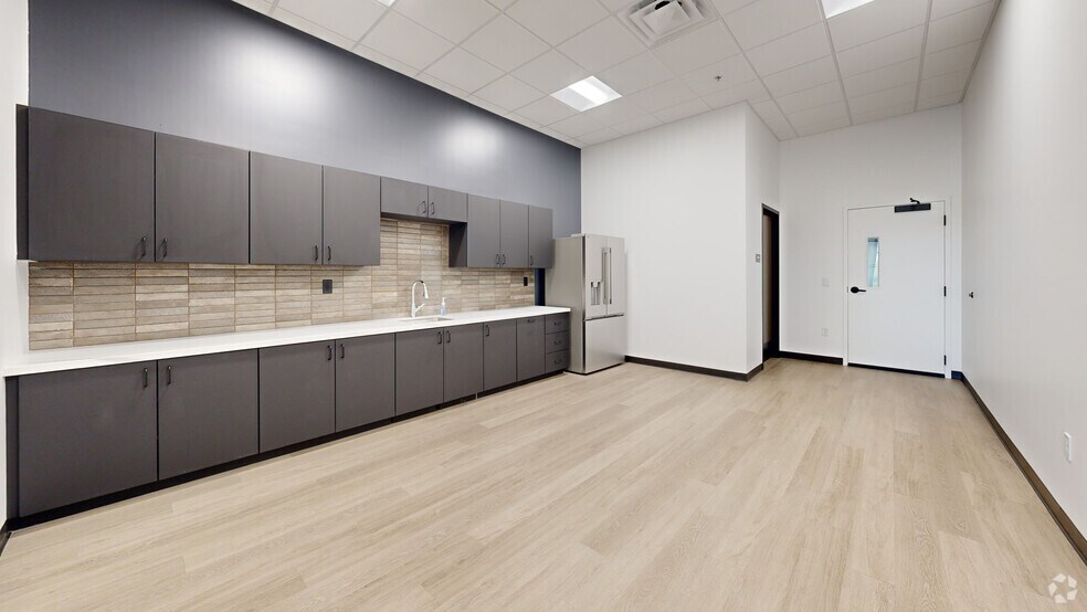 Primary Photo Of 2415-2335 W Corporate Center Dr, Phoenix Unknown For Lease