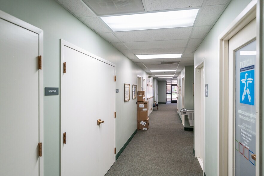 More Photos Of 6408 Grovedale Dr, Franconia Medical For Sale