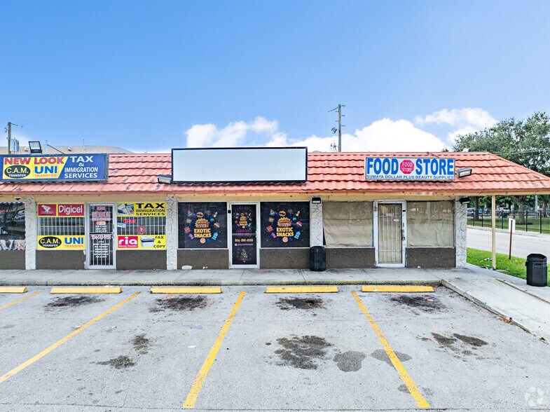 More Photos Of 4200-4248 NW 12th St, Lauderhill Storefront Retail Office For Lease