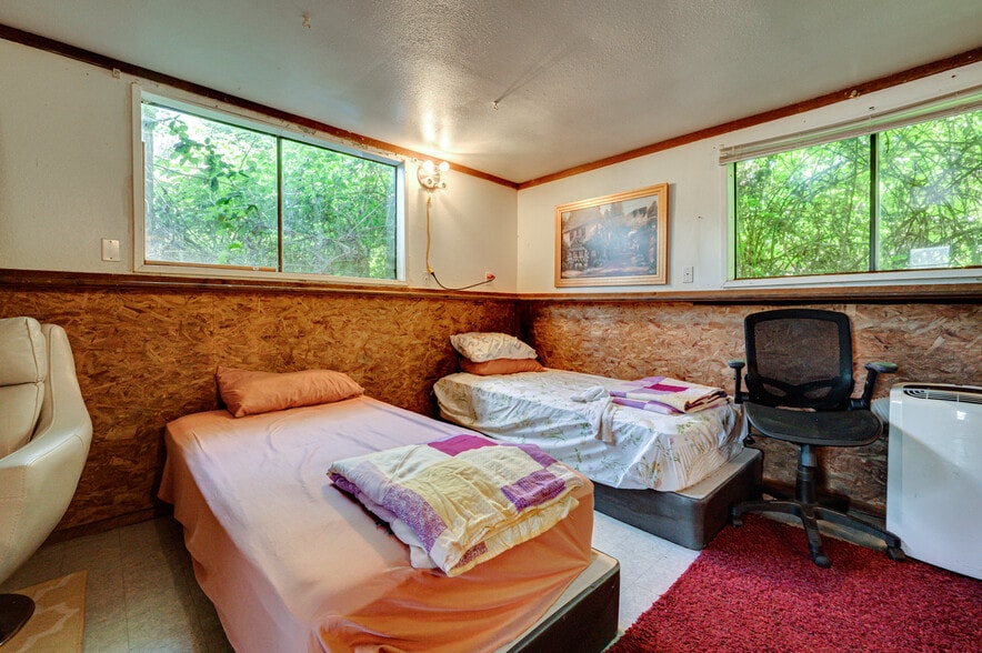 More Photos Of 39618 NE 216th Ave, Amboy Freestanding For Sale