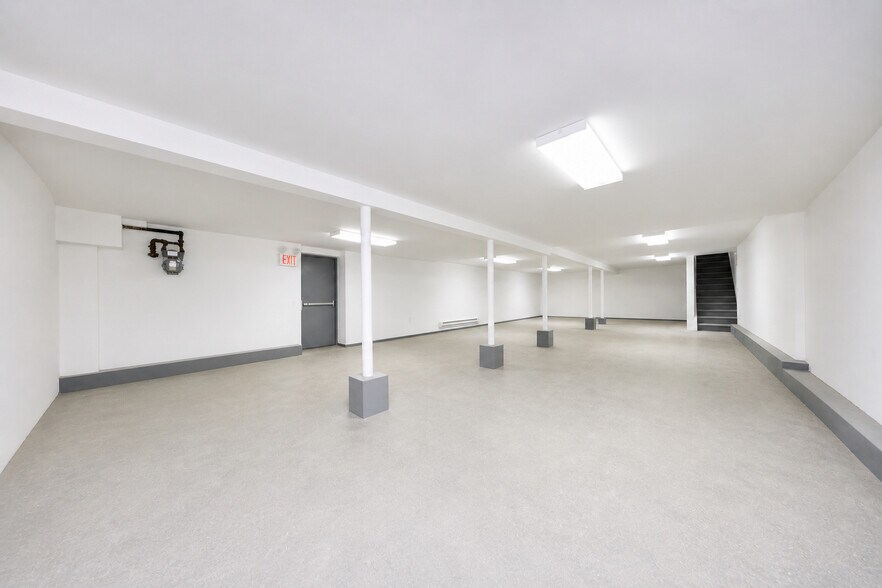 More Photos Of 9302 4th Ave, Brooklyn Freestanding For Sale