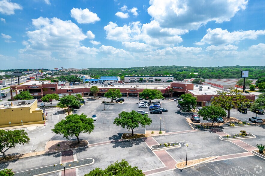 More Photos Of 15909 San Pedro Ave, San Antonio Unknown For Lease