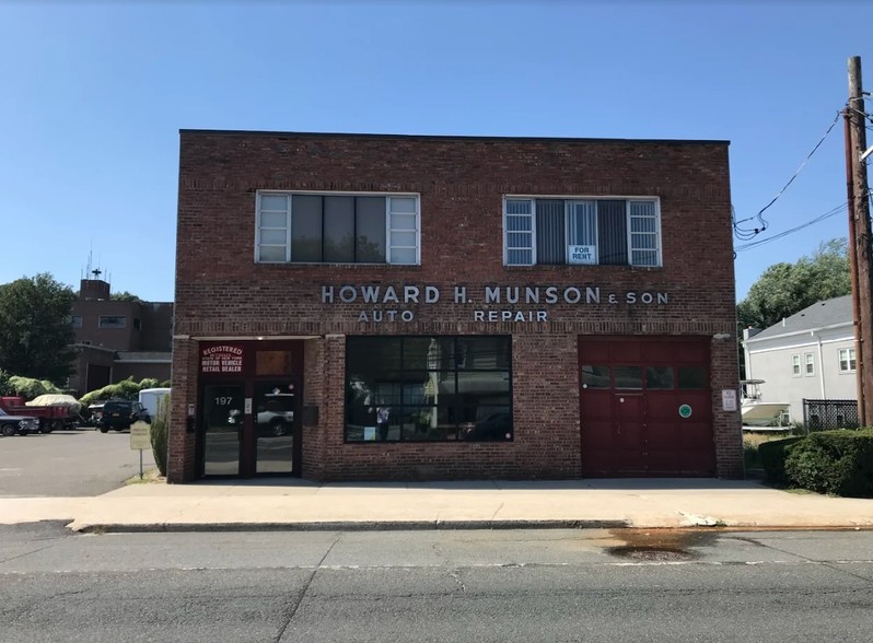 Primary Photo Of 197 New York Ave, Huntington Office For Lease