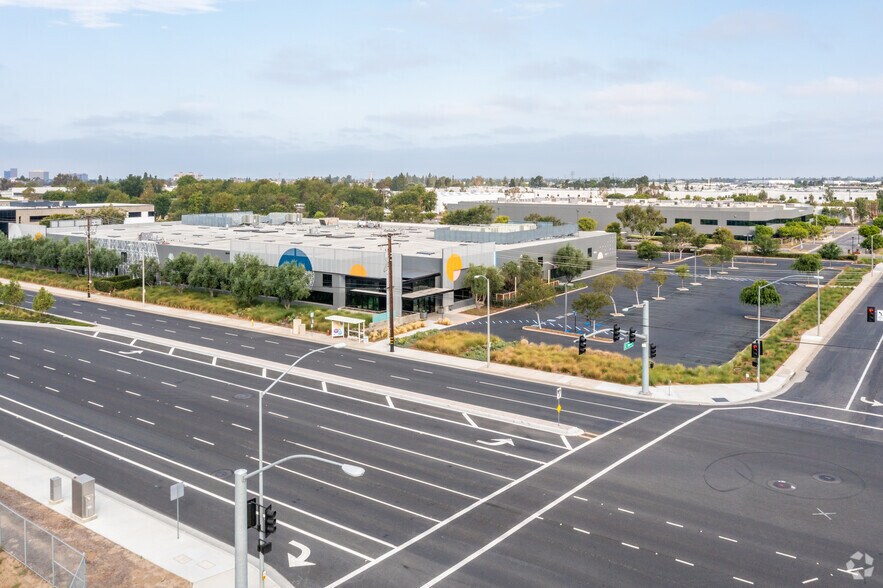 More Photos Of 15771 Red Hill Ave, Tustin Loft Creative Space For Lease