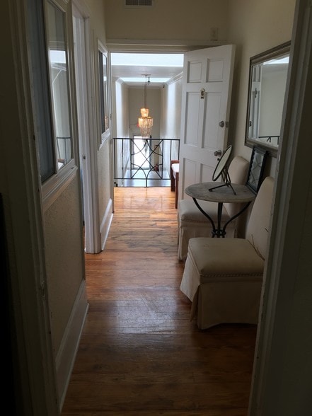 More Photos Of 840 Ralph David Abernathy Blvd SW, Atlanta Storefront For Lease