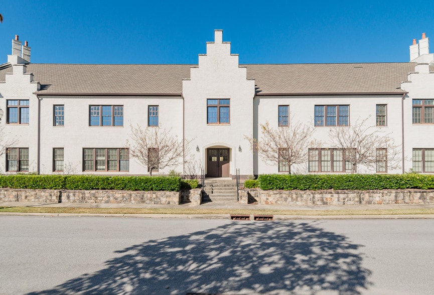 More Photos Of 1121 Edenton St, Birmingham Office For Lease