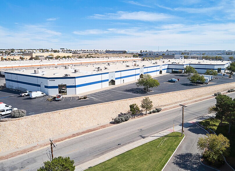 More Photos Of 12135 Esther Lama Dr, El Paso Warehouse For Lease